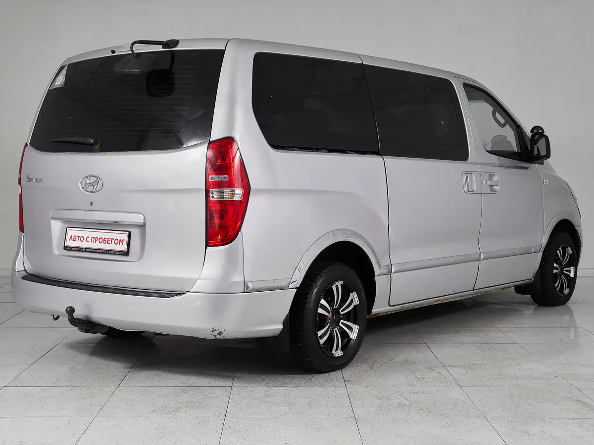 Hyundai Grand Starex