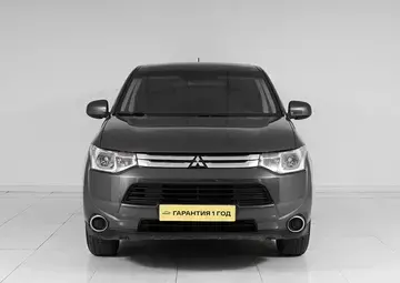 Mitsubishi Outlander Вид 2