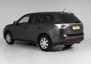 Mitsubishi Outlander Вид 4