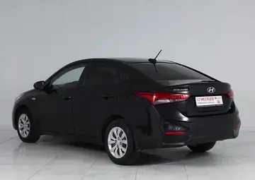 Hyundai Solaris Вид 4