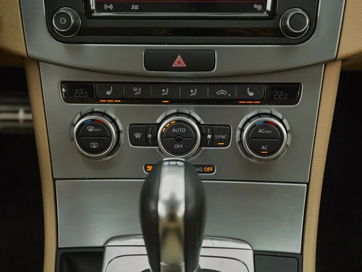 Volkswagen Passat CC