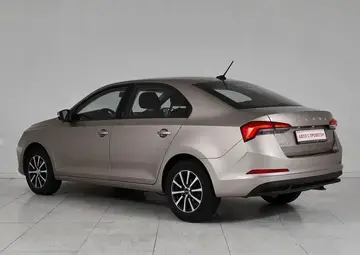 Skoda Rapid Вид 4
