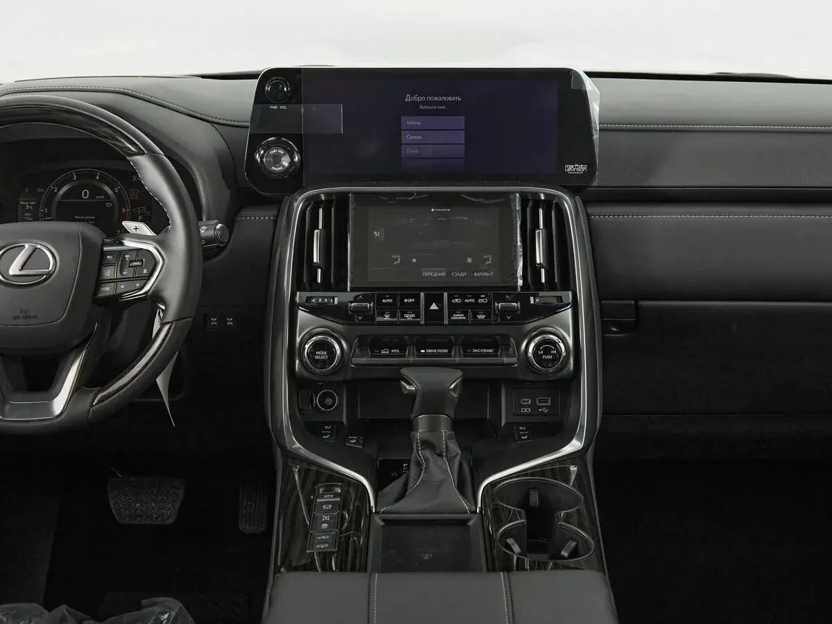 Lexus LX