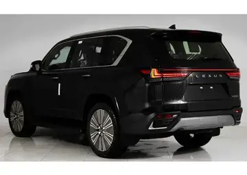 Lexus LX Вид 4