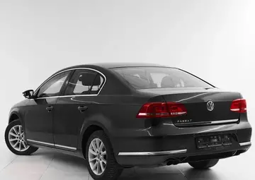 Volkswagen Passat Вид 4