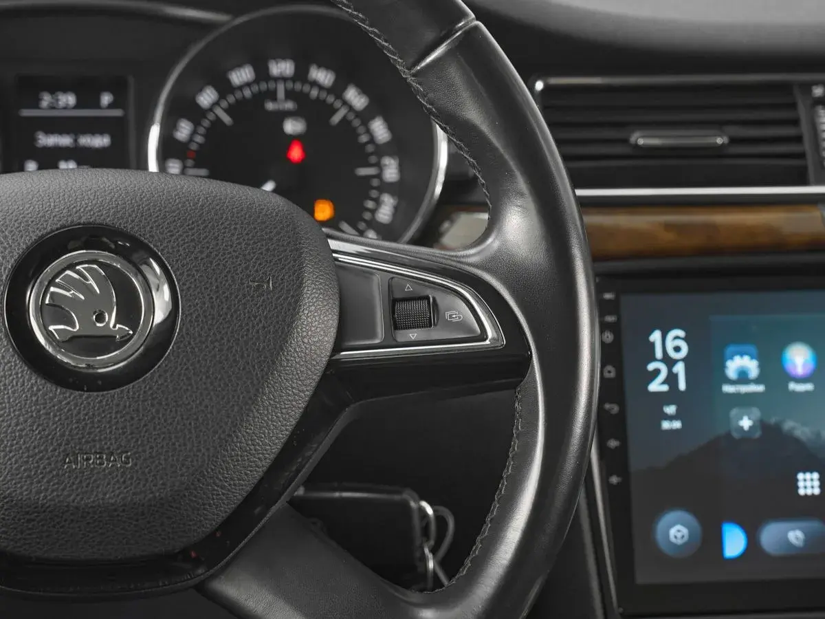Skoda Superb