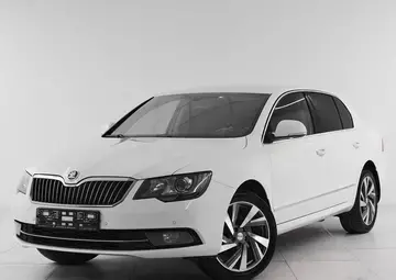 Skoda Superb Вид 1