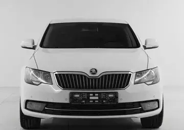 Skoda Superb Вид 2