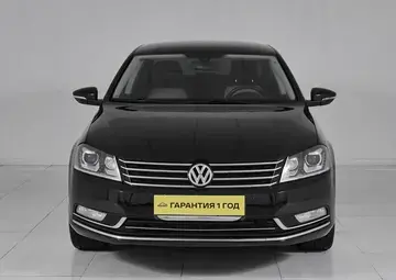 Volkswagen Passat Вид 2