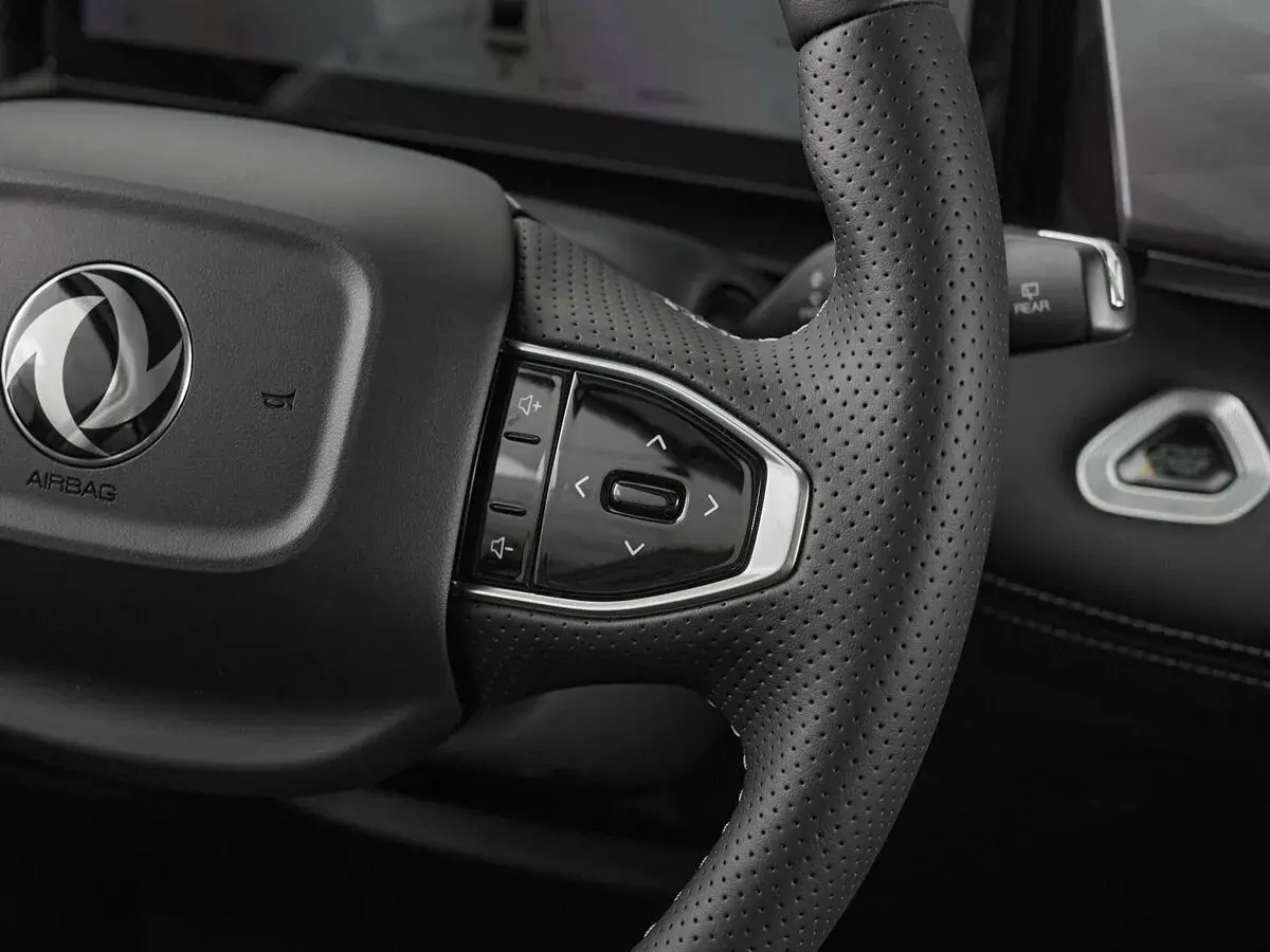 Dongfeng Mage