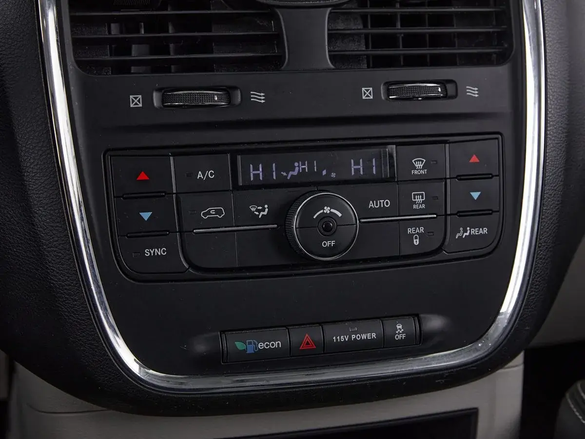 Chrysler Town & Country