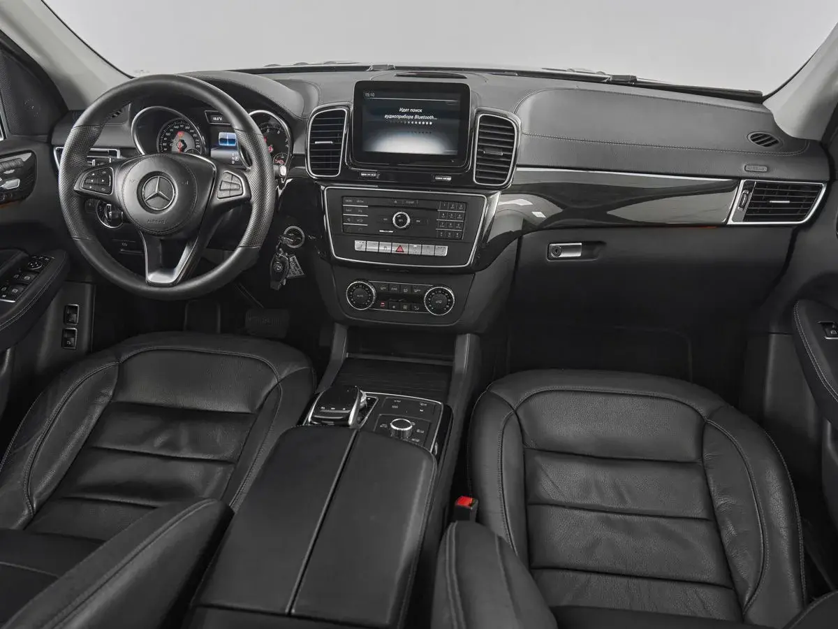 Mercedes benz GLS