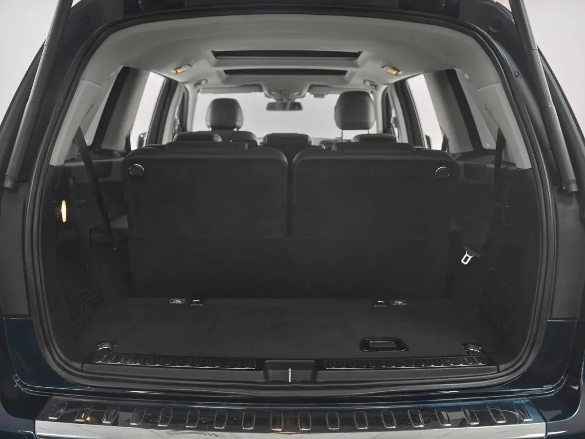 Mercedes benz GLS