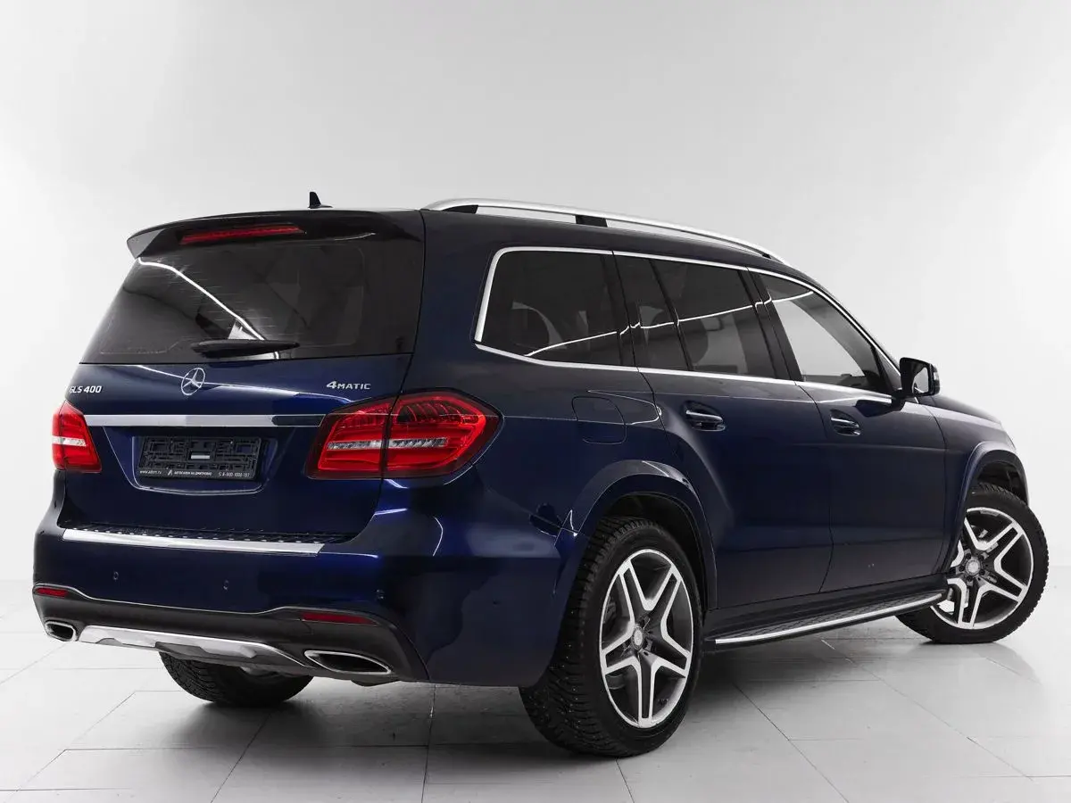 Mercedes benz GLS