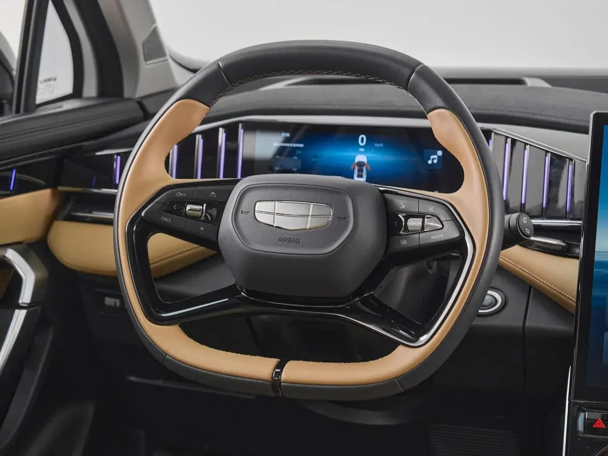 Geely Atlas