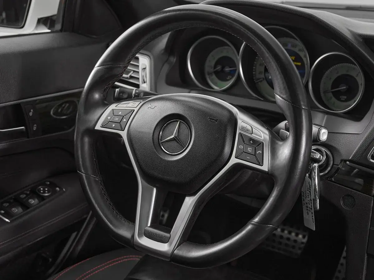 Mercedes benz E-Класс
