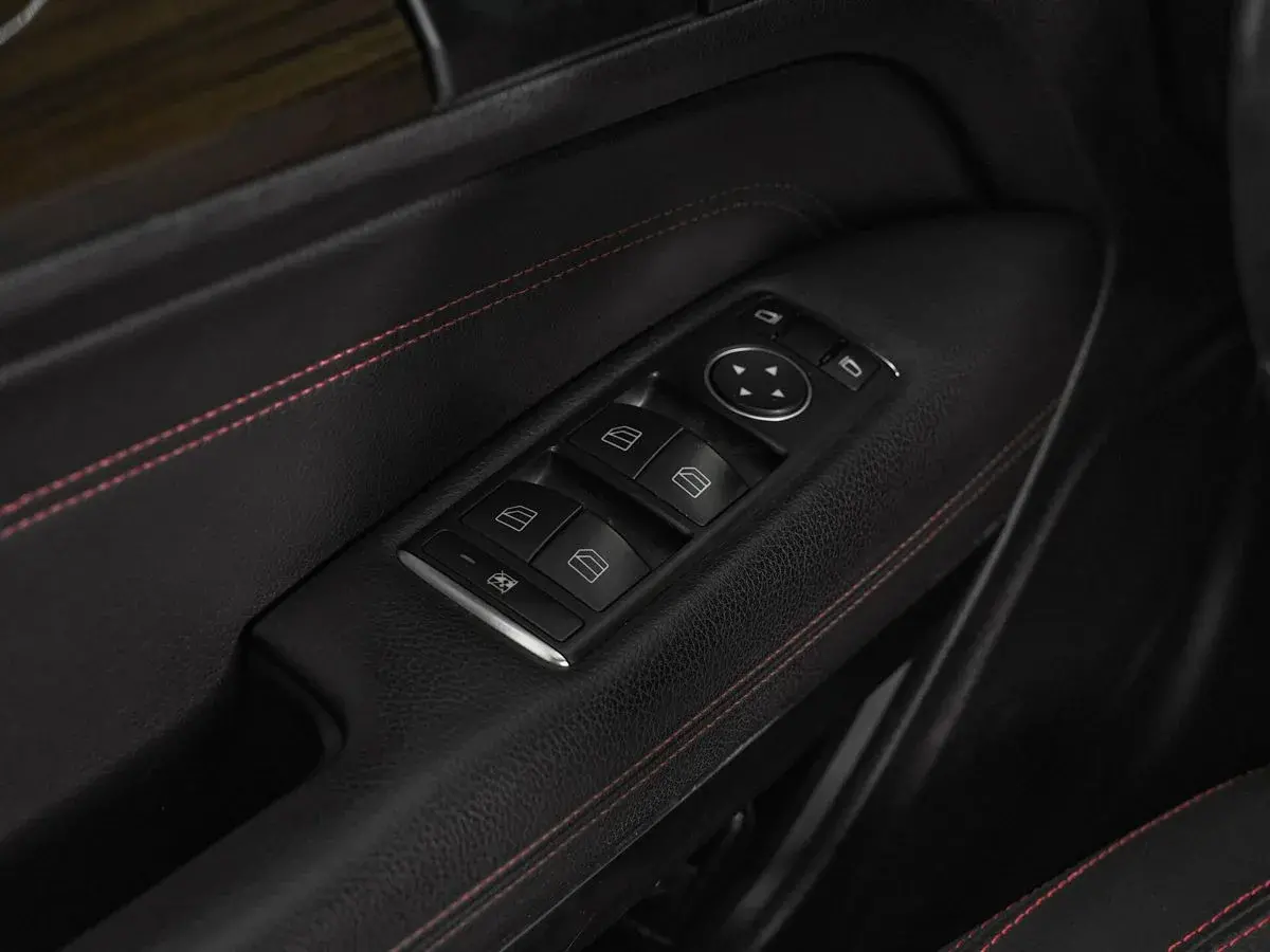 Mercedes benz E-Класс