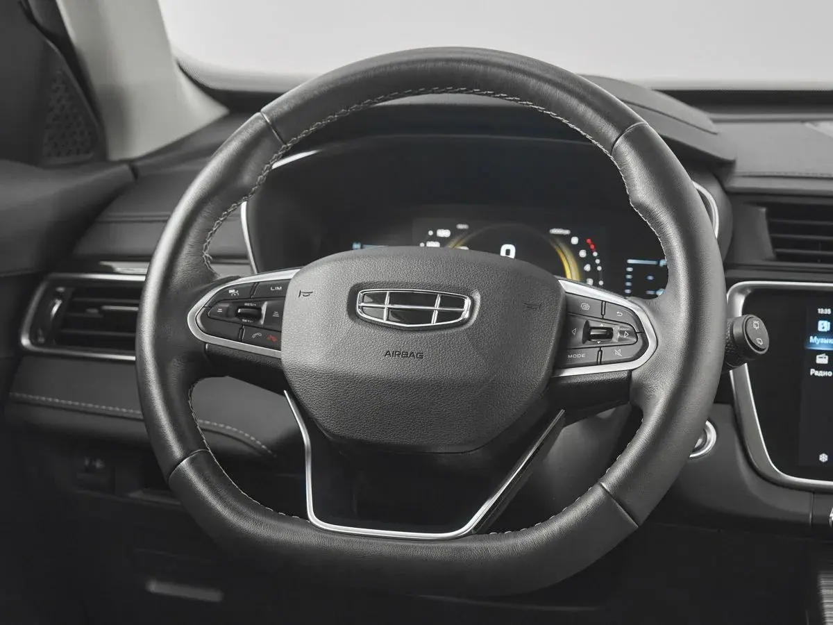 Geely Atlas Pro