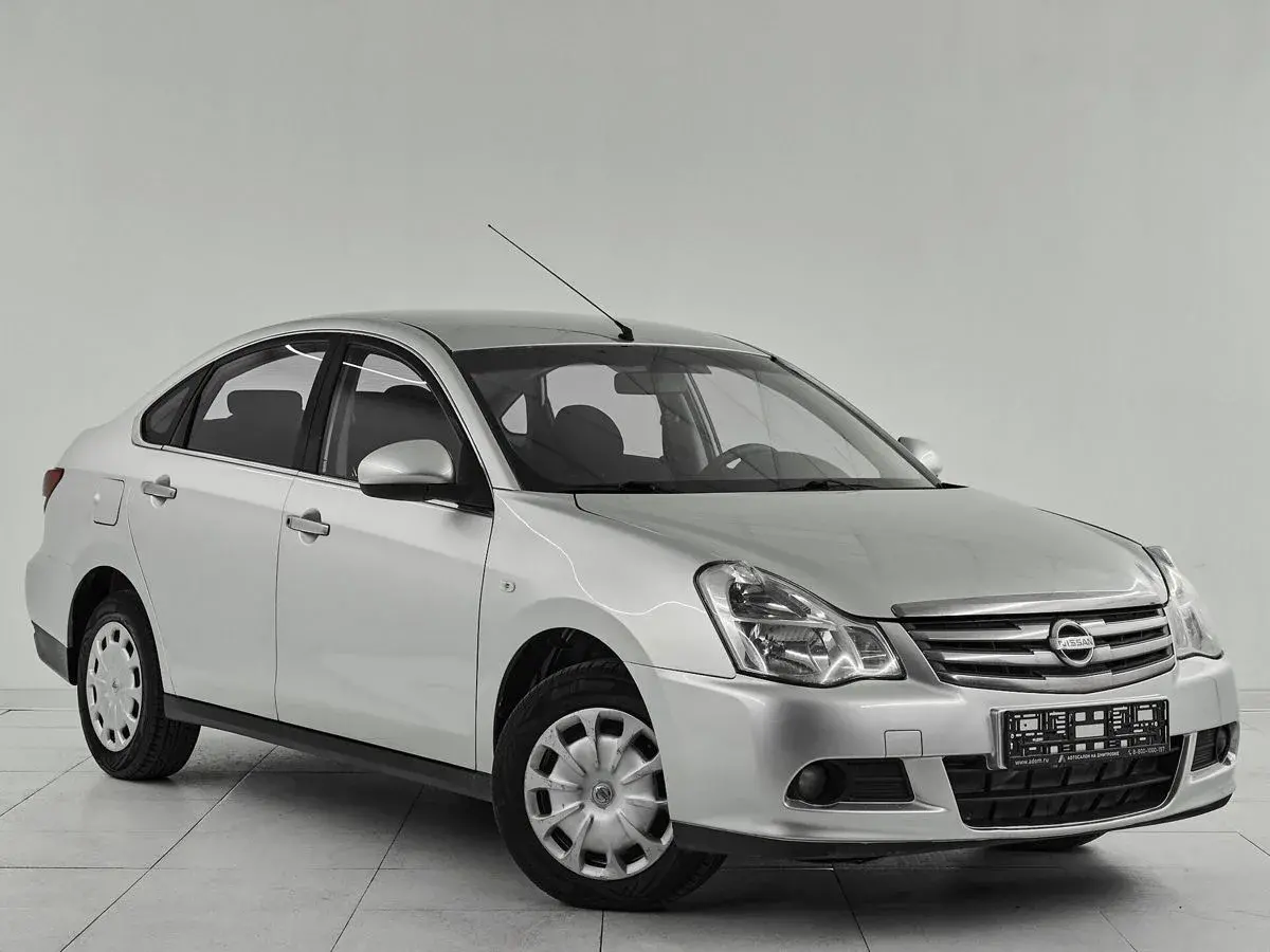 Nissan Almera