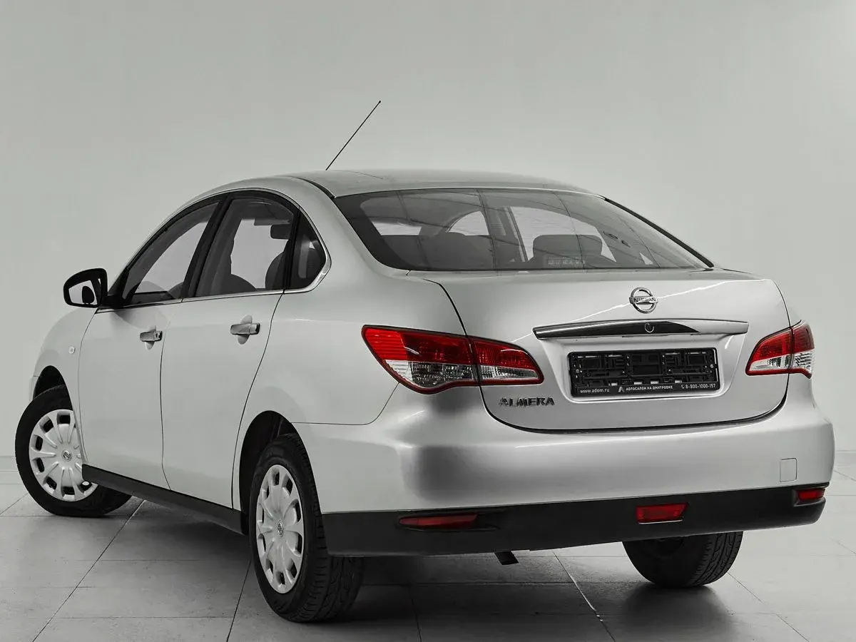 Nissan Almera