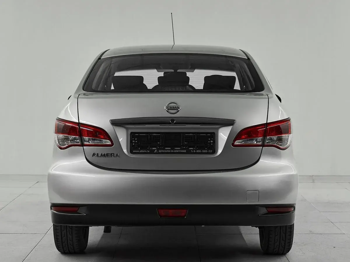 Nissan Almera