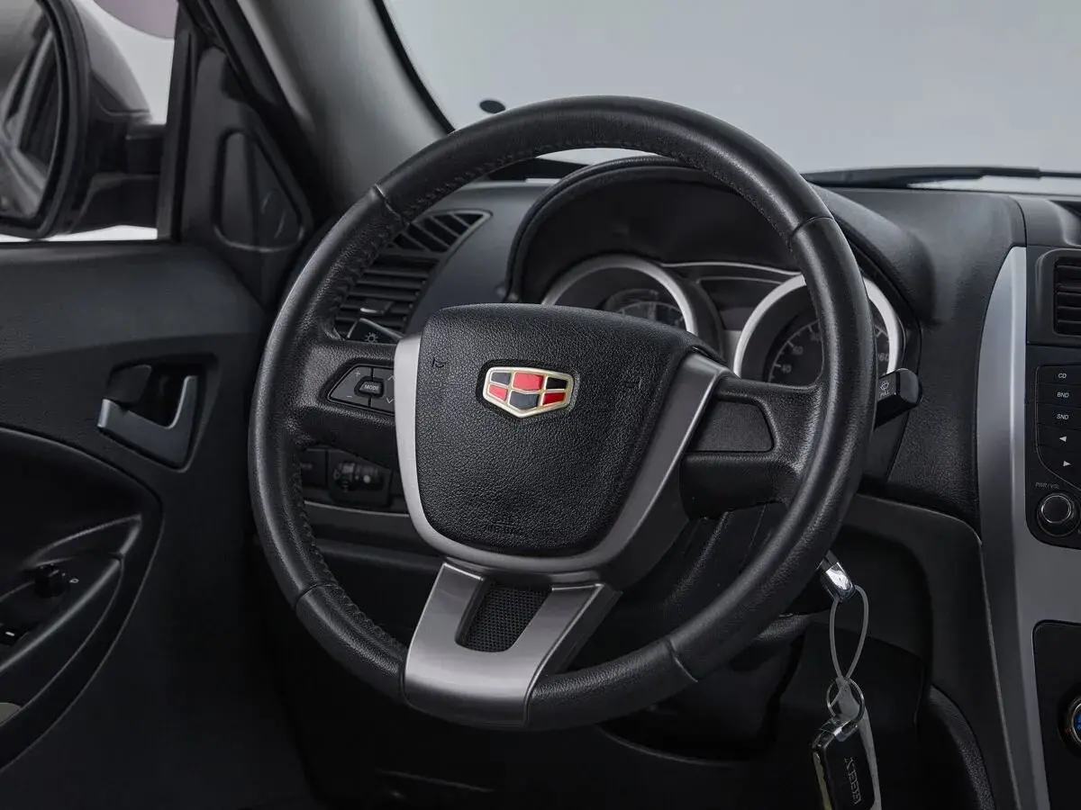 Geely Emgrand X7