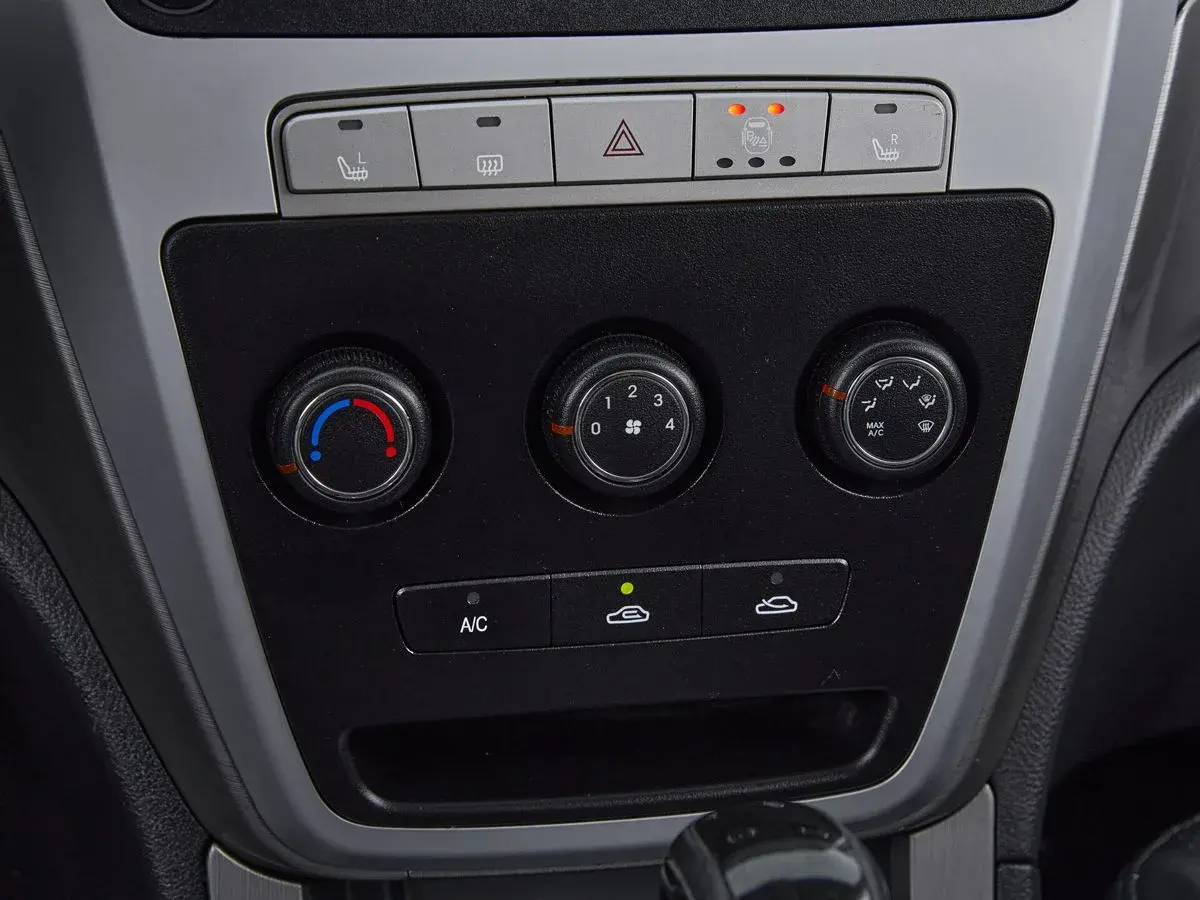 Geely Emgrand X7