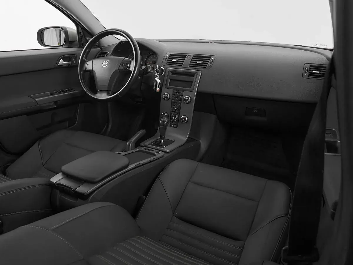 Volvo S40