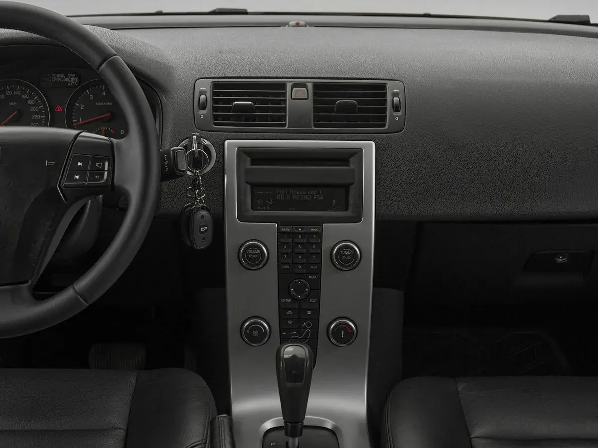 Volvo S40