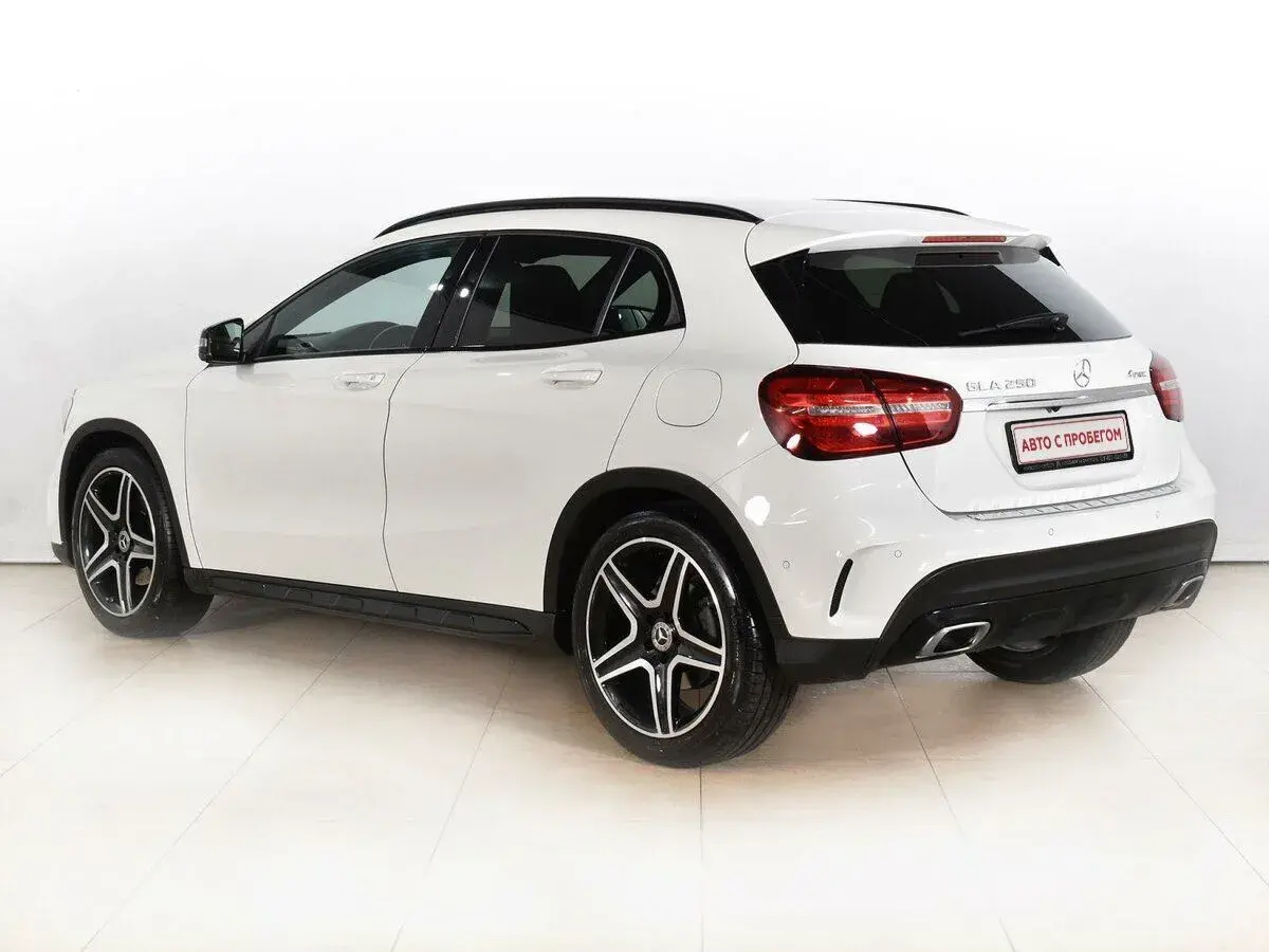 Mercedes benz GLA