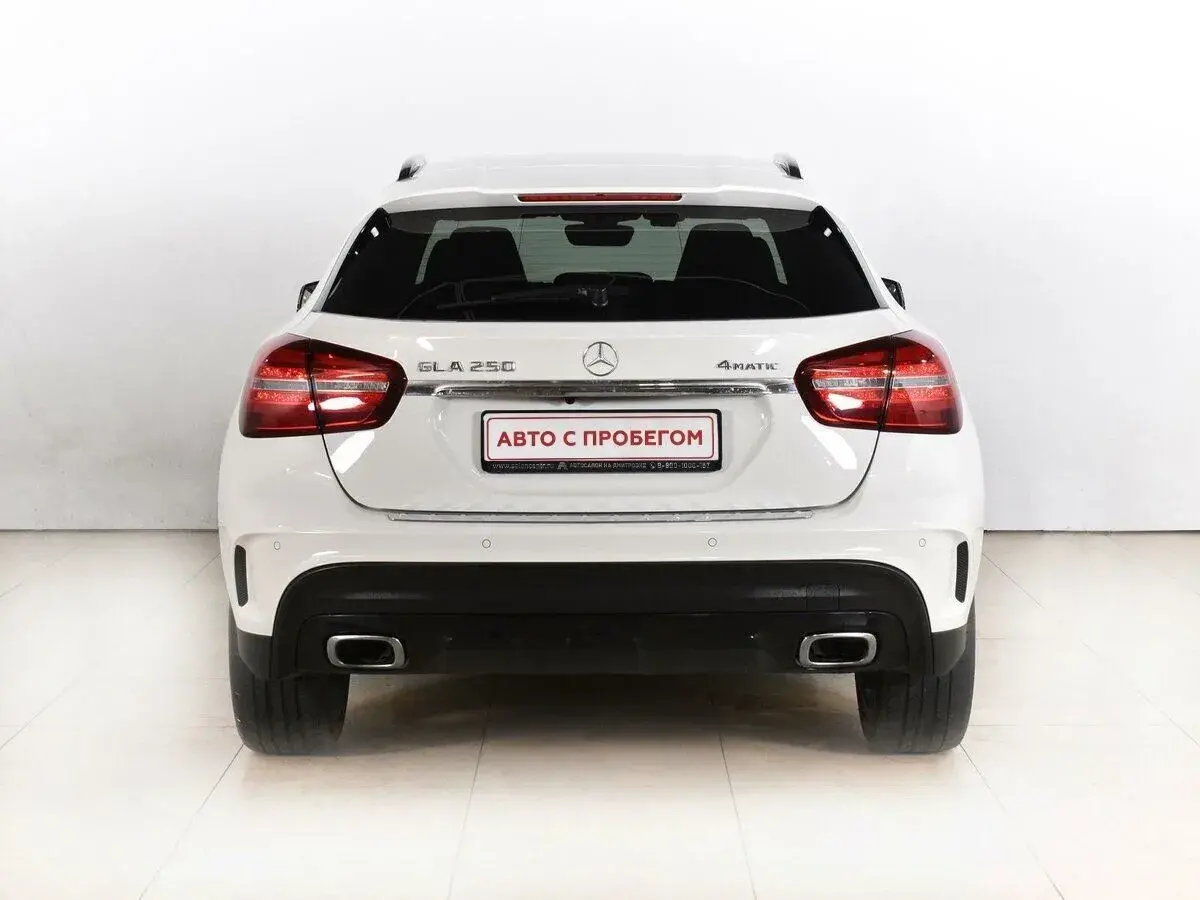 Mercedes benz GLA