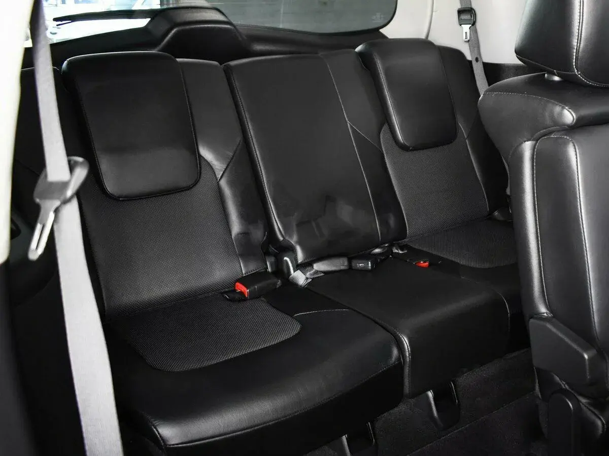Infiniti QX80