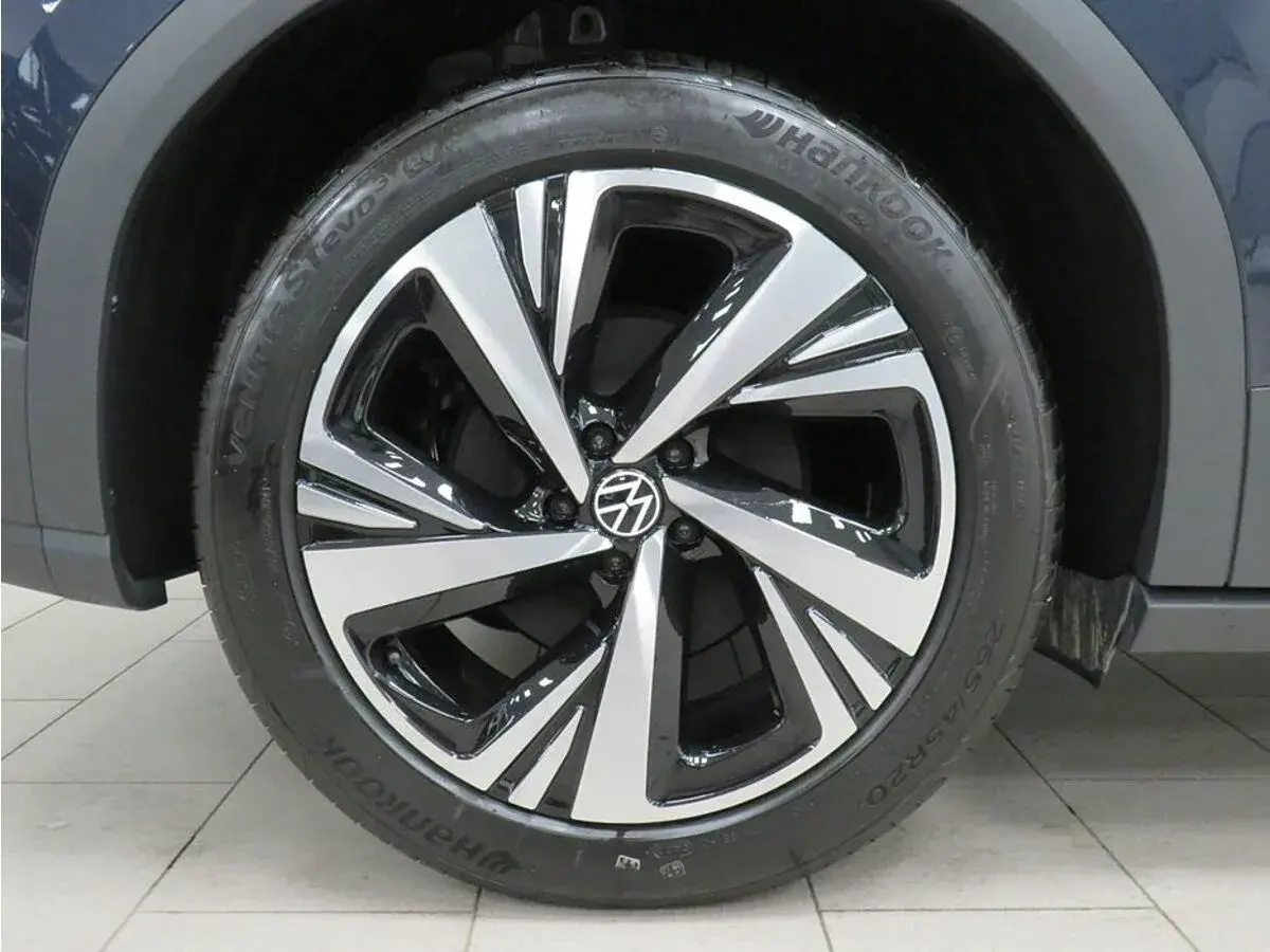 Volkswagen ID.6