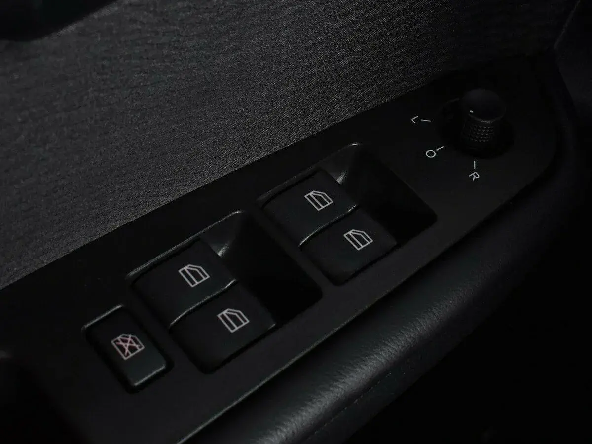 Faw Besturn X40