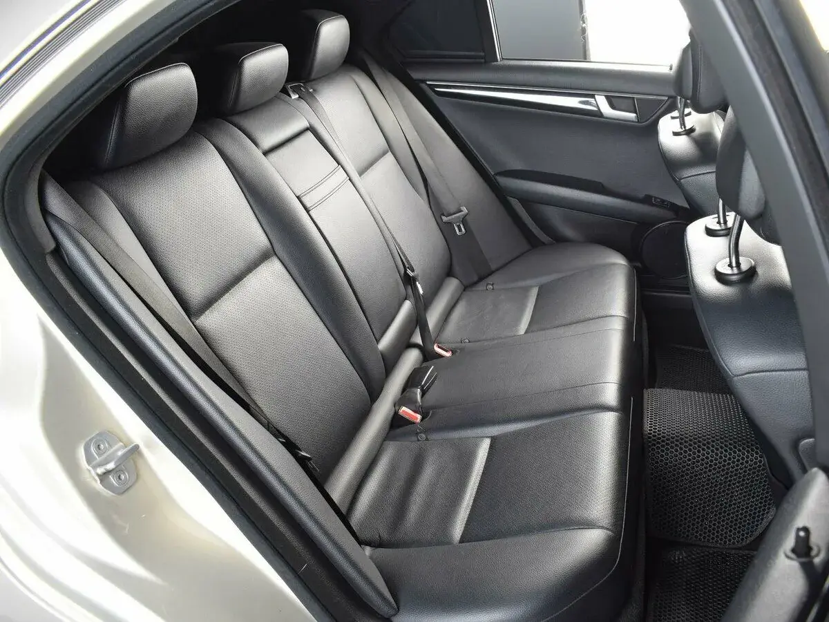 Mercedes benz C-Класс
