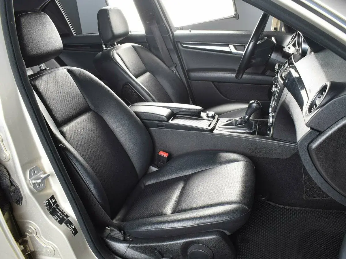 Mercedes benz C-Класс