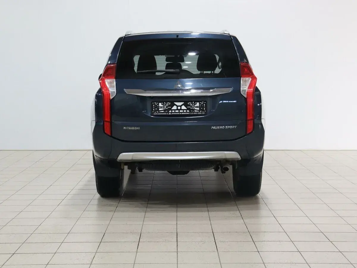 Mitsubishi Pajero Sport