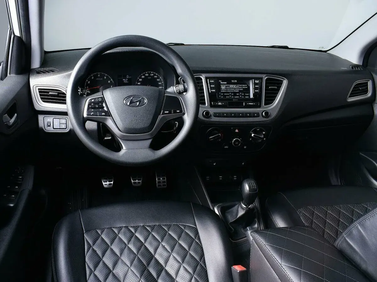 Hyundai Solaris