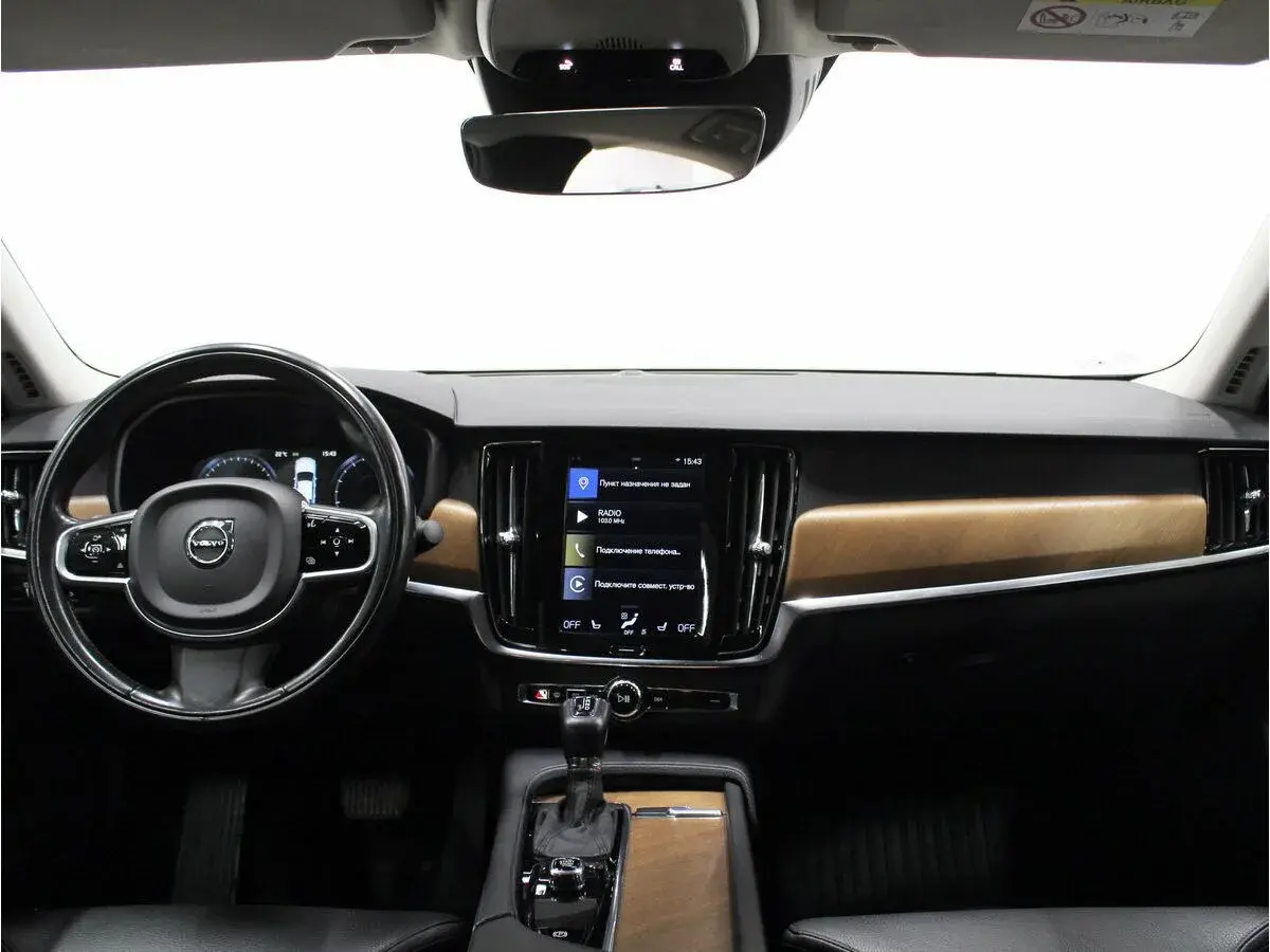 Volvo S90
