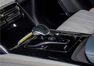 BYD Tang Вид 5