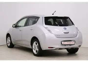 Nissan Leaf Вид 4