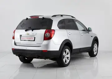 Chevrolet Captiva Вид 4