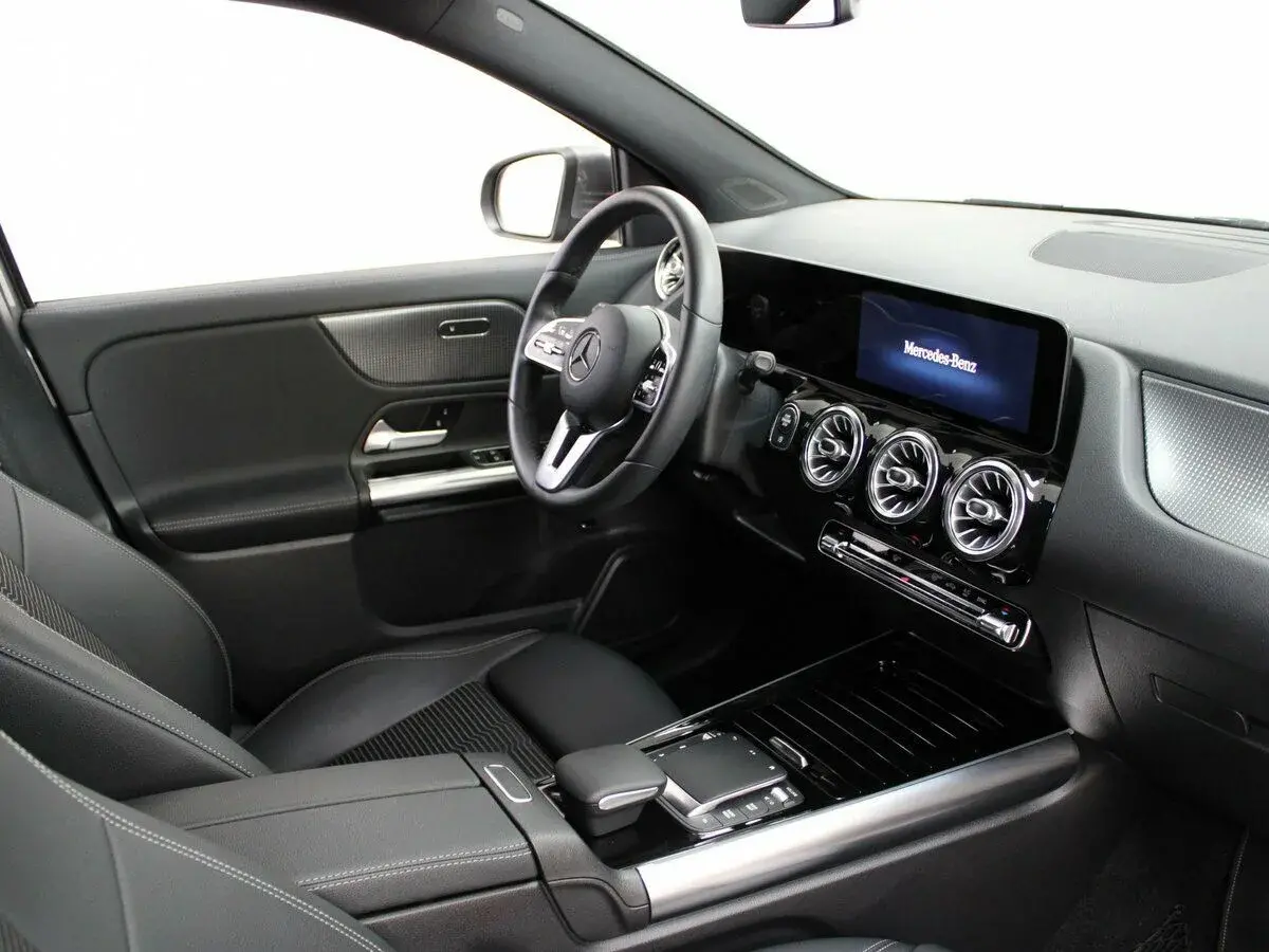 Mercedes benz GLA