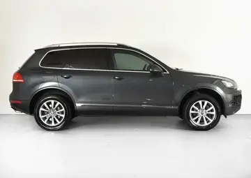 Volkswagen Touareg Вид 4