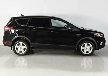 Ford Kuga Вид 4