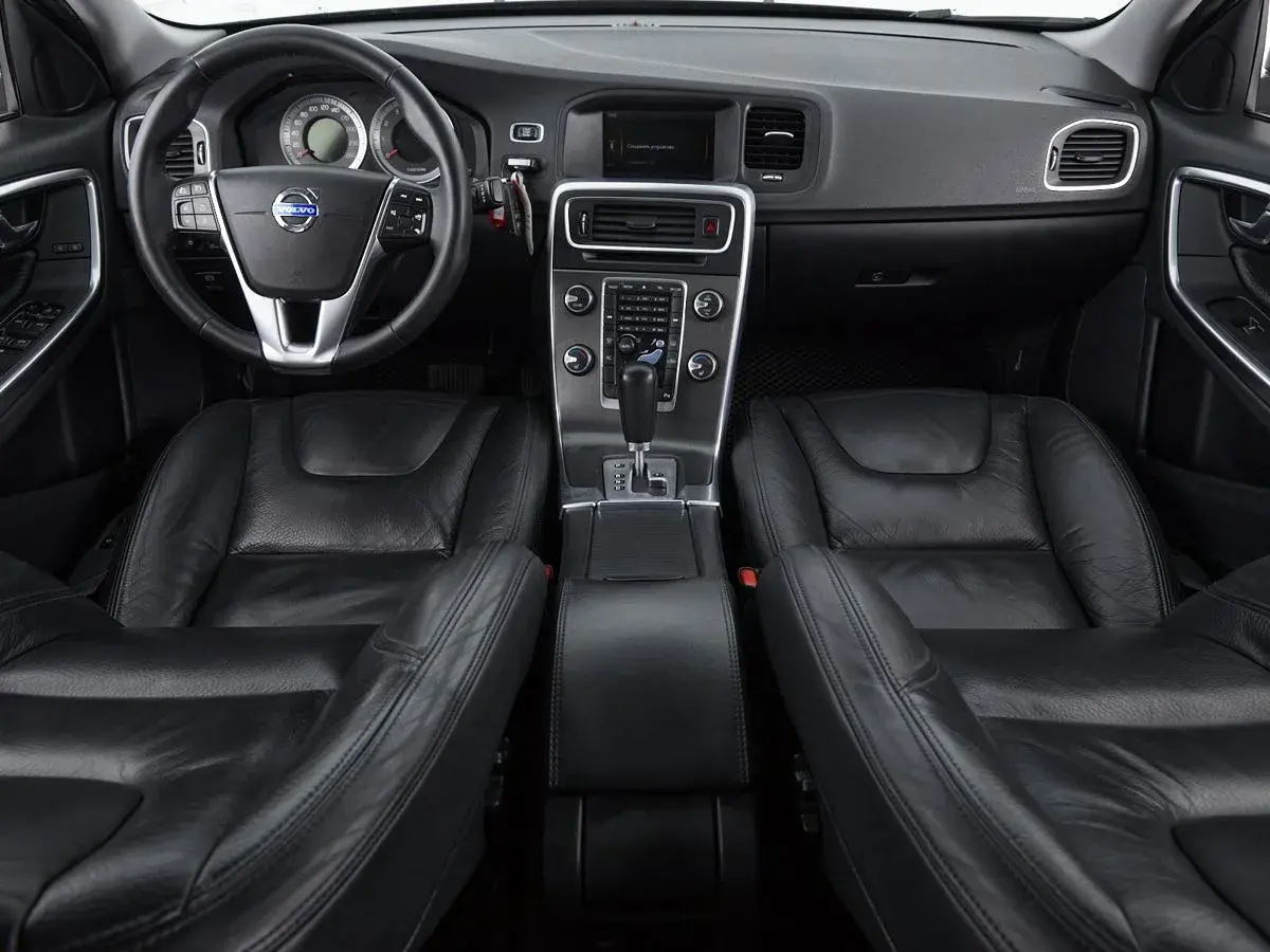 Volvo S60