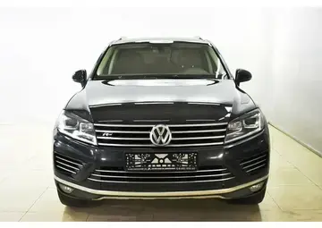 Volkswagen Touareg Вид 2