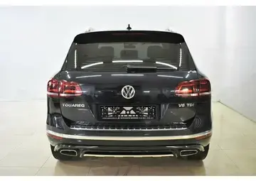Volkswagen Touareg Вид 4