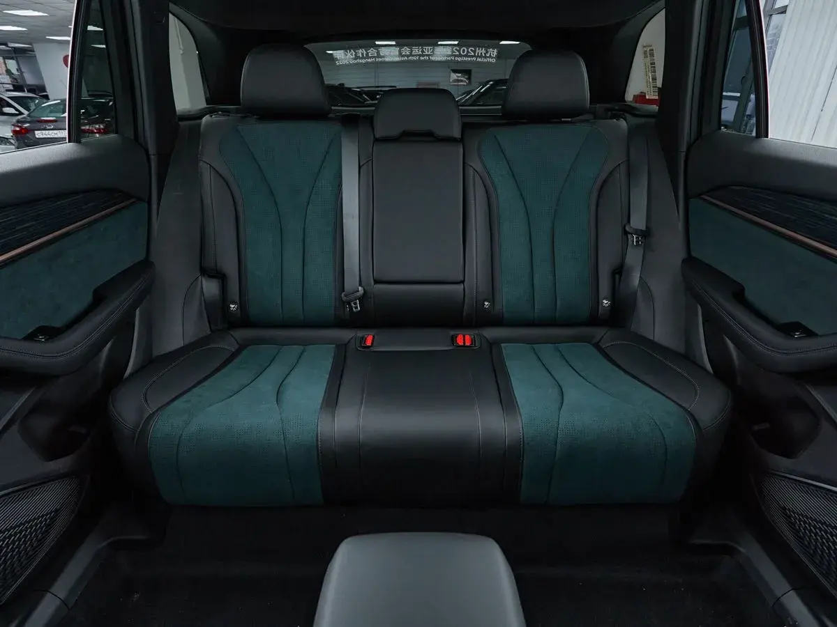 Geely Monjaro