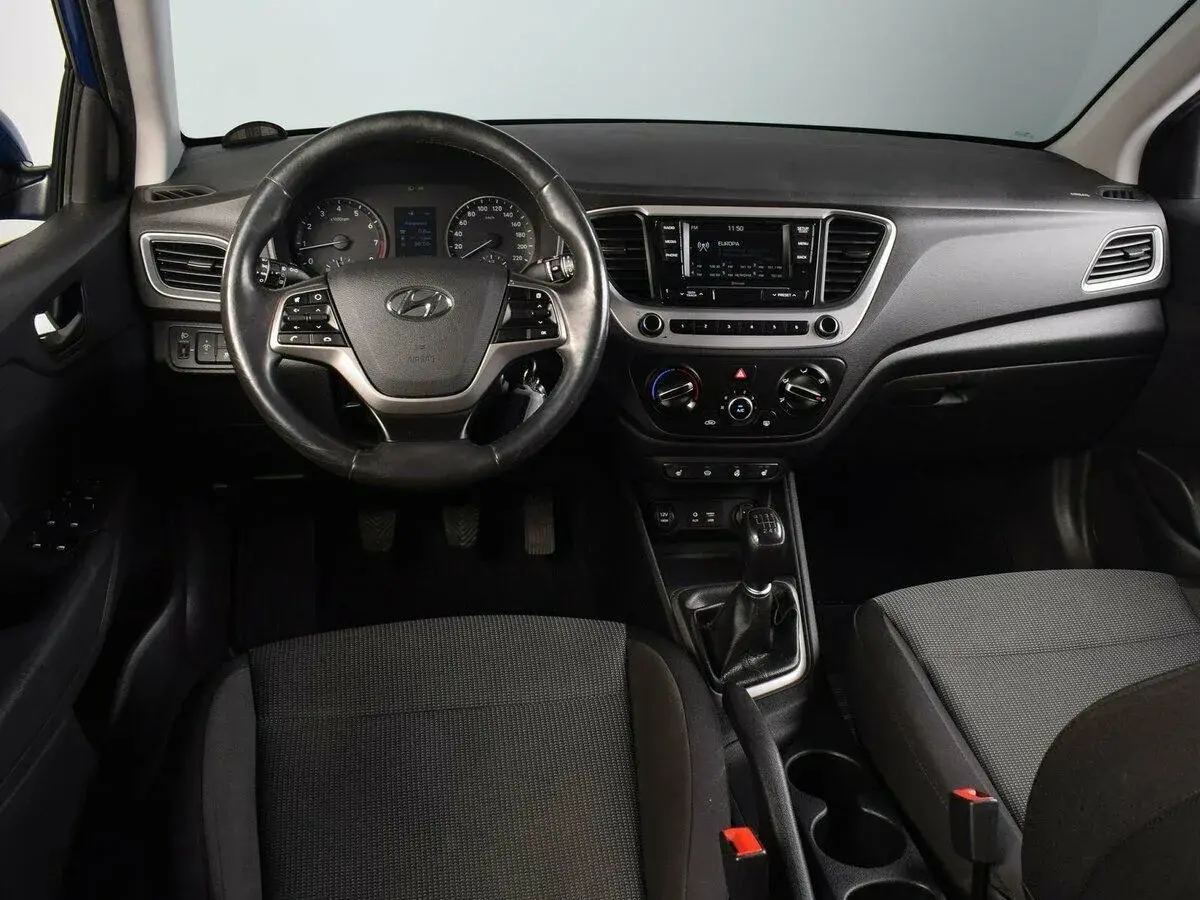 Hyundai Solaris